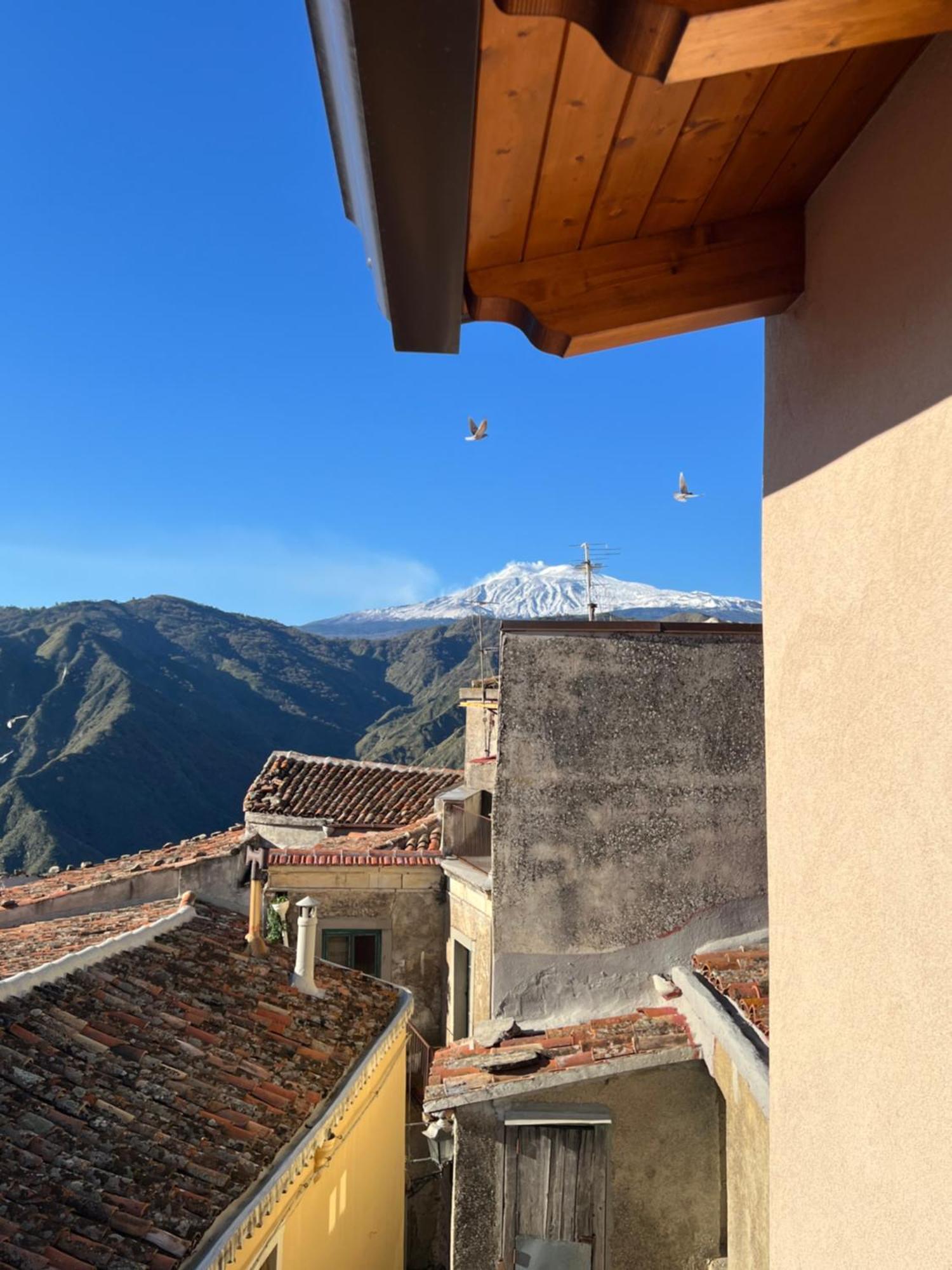 Casa Belvedere Motta Camastra Gole Alcantara Eksteriør billede